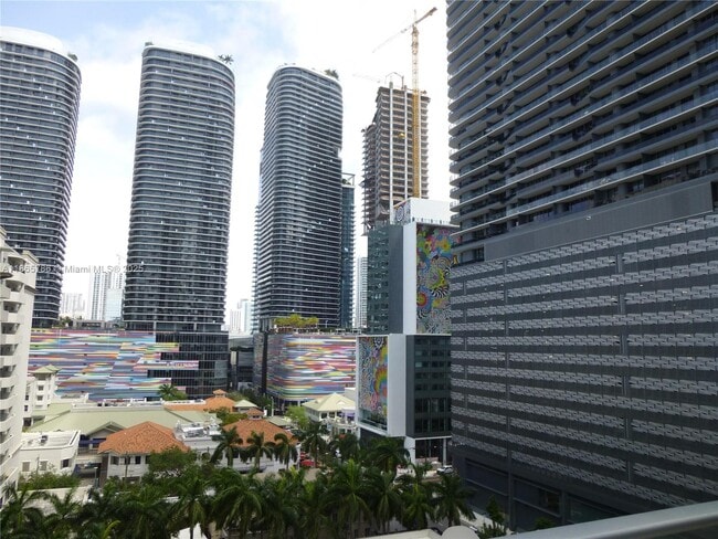 Photo - 1100S S Miami Ave Unidad 2101