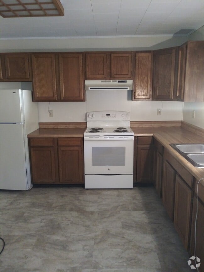 Building Photo - 9874 NY-32 Unit #2 Rental