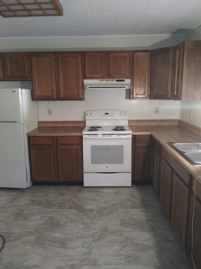 Eat-in kitchen - 9874 NY-32 Apartment Unit #3