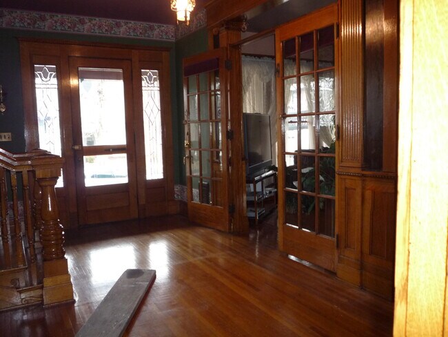 Ball State University 1 Bedroom Off Campus Housing Apartments