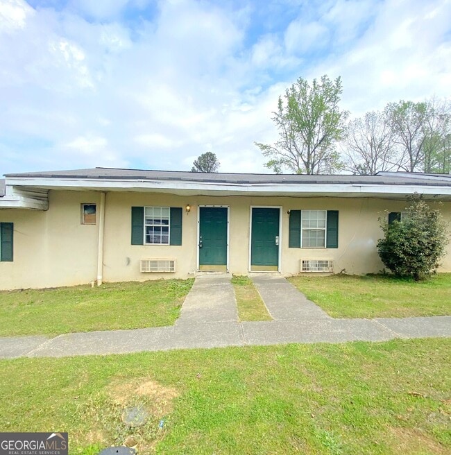 Building Photo - 6501 Elsie St Unit 3