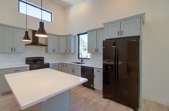 Photo - The Flats at Rio