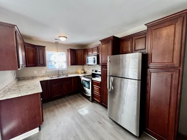 Photo - Nicely Updated 3 Bedroom Duplex