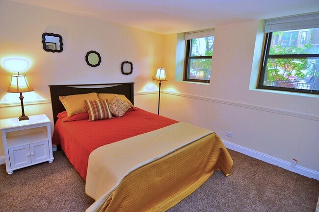 Bedroom - 2749 N Hampden Ct Unit 1G