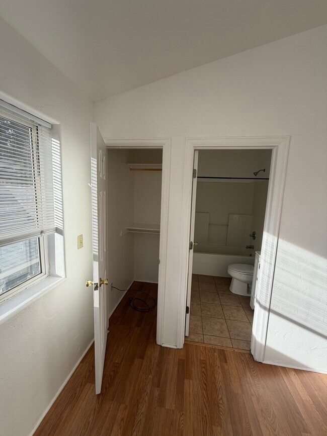 Photo - 310 First St Unit 2