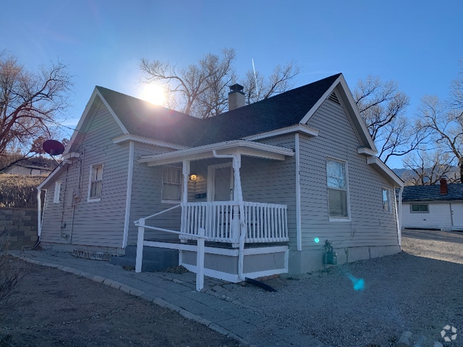 Building Photo - 1015 W Cimarron St Rental