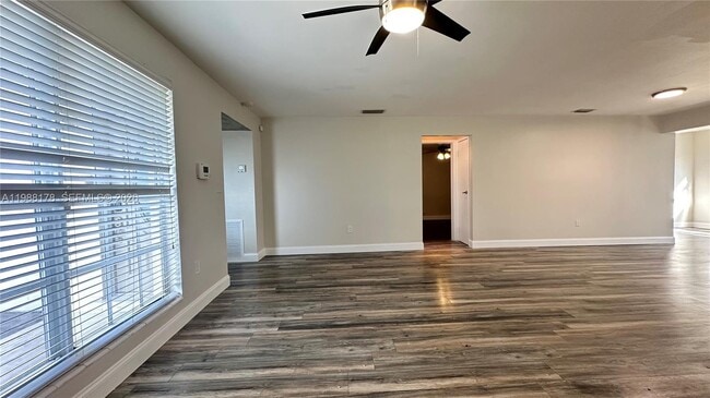 Photo - 8450 NW 26th St