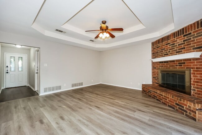 Photo - 1404 Copper Ridge St