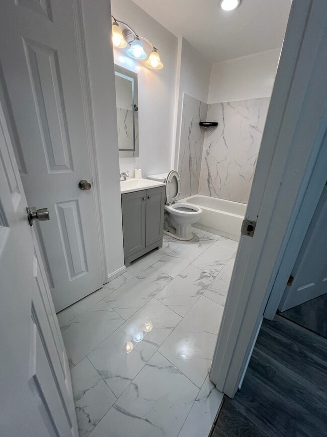 Photo - 2608 Wade Rd SE Unit 103
