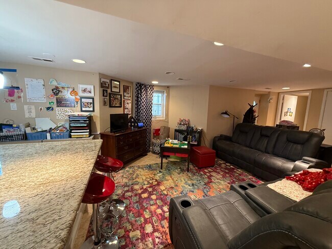 1425 Allison St NW Unit D