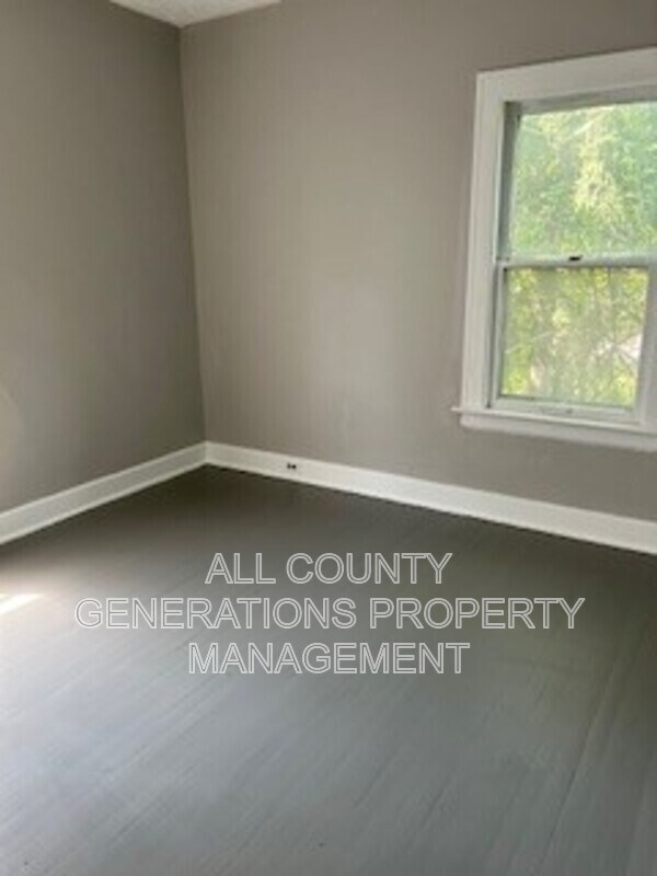 Photo - 14011 Scioto Ave