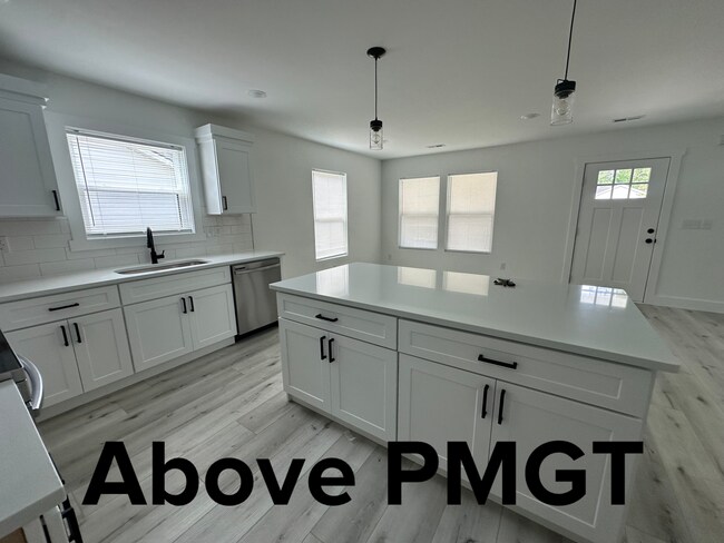 Photo - Brand new 3 bedroom house, short term lea...