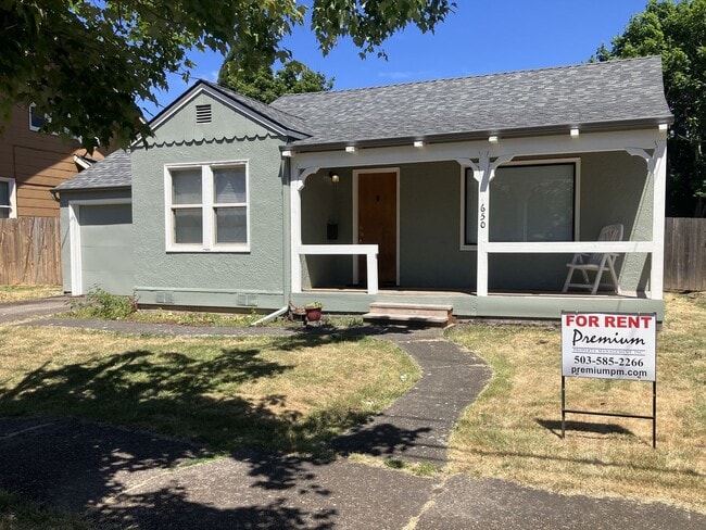 Building Photo - Cozy Two Bedroom Home in West Salem