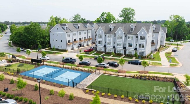 Photo - 5150 Old Ridge Rd