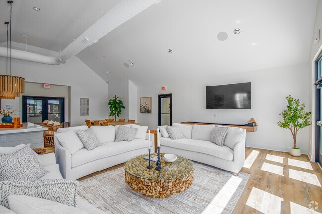 Clubhouse - College Park Apartments and Rental Homes