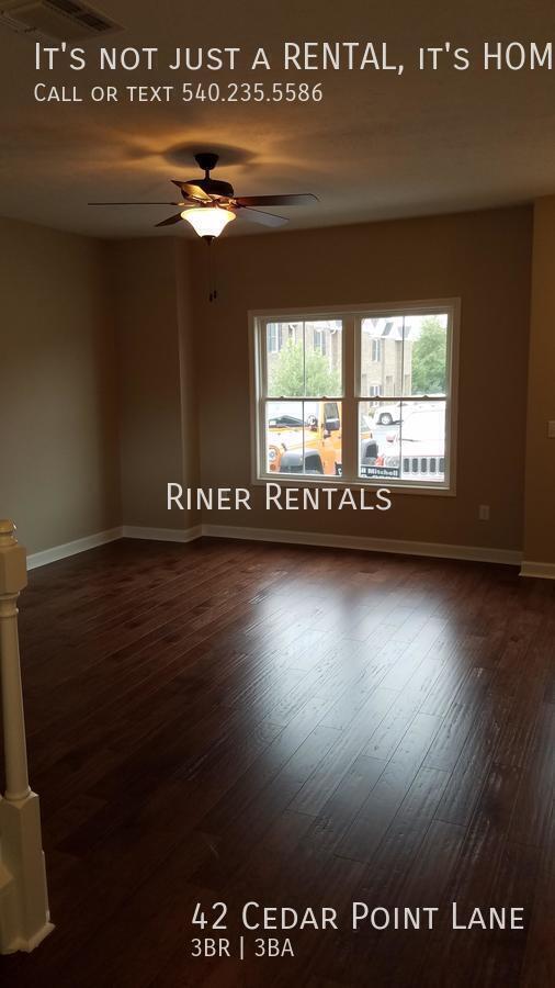 Photo - 42 Cedar Point Ln