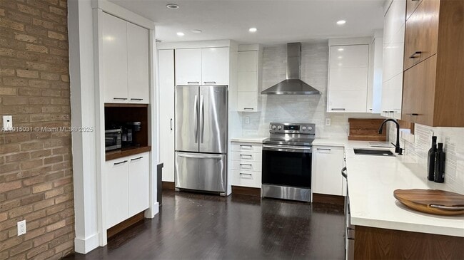 Photo - 1541 Garcia Ave