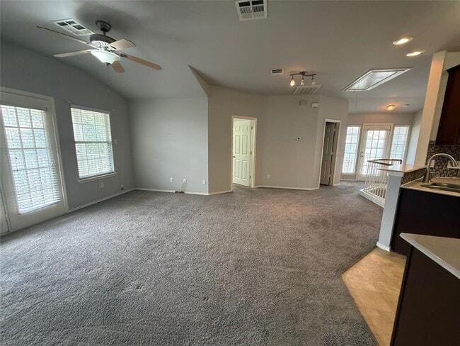 Photo - 1900 Scofield Ridge Pkwy