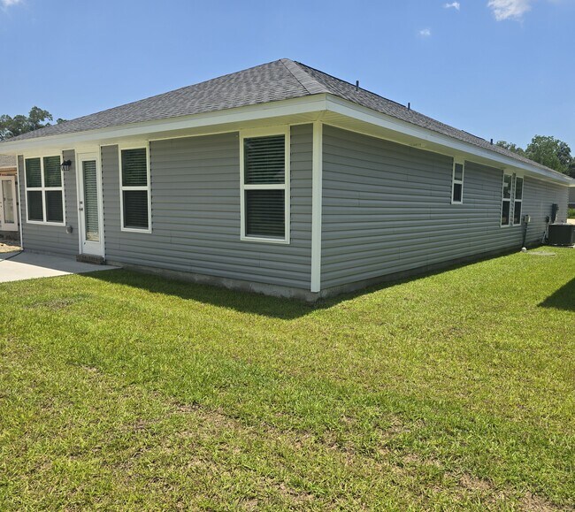 Photo - 8074 Westpointe Ln