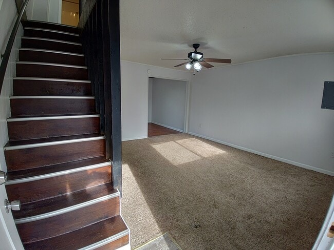 Photo - 360 Sneed Hill Rd Unit B3