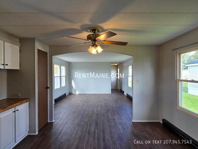 Photo - 126 C St