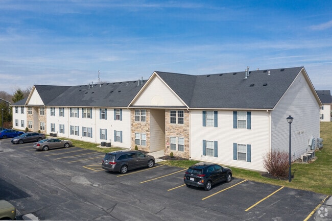 Horizon at Hillcrest Apartments - Horizon at Hillcrest Apartments