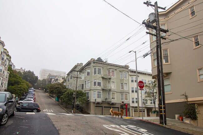 60-62 GRENARD Apartments