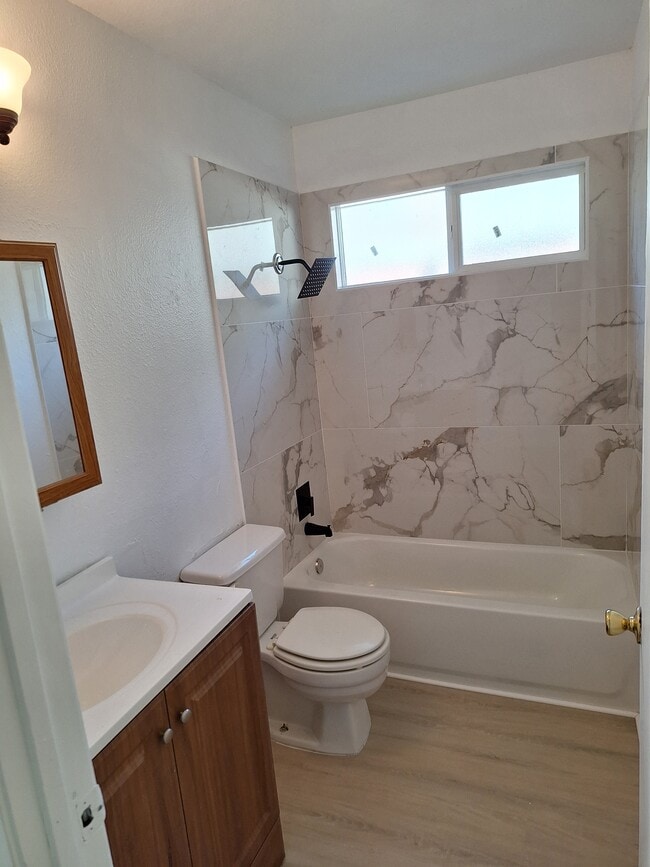 Photo - 110 Ponce De Leon Ave