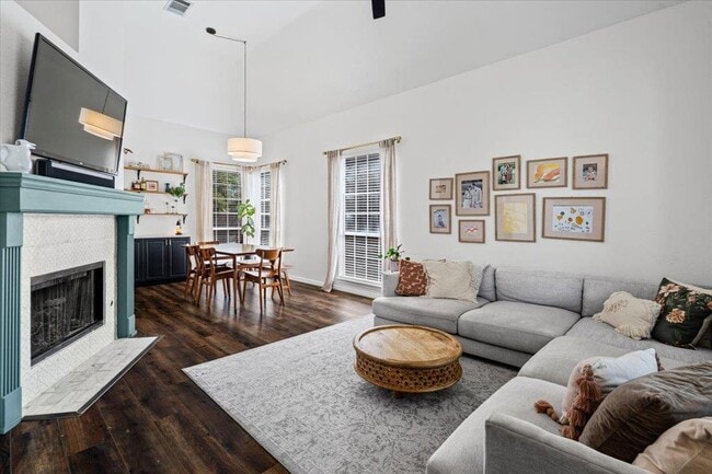 Photo - 2712 Big Meadow Dr