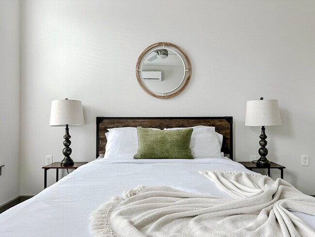 Photo - 111 E 4th St Unidad SI ID1036784P