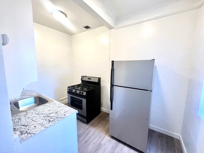 Photo - Witmer Apartments