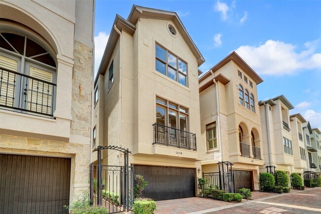 Photo - 1436 Wichita St