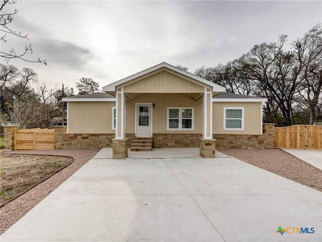 Building Photo - 4504 Atlantis Dr