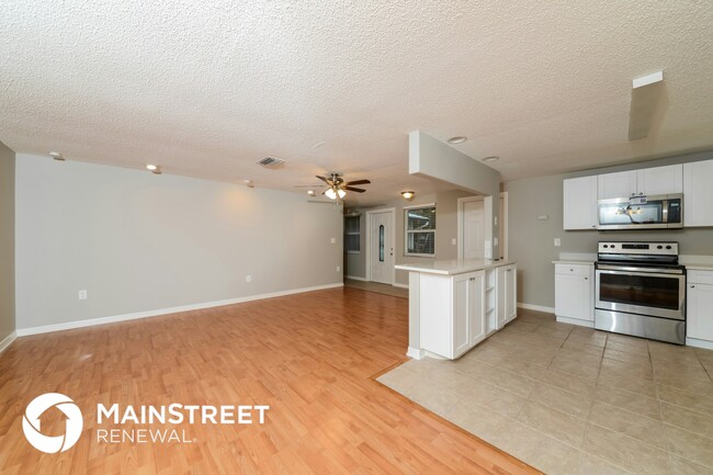 Photo - 4516 Selma St