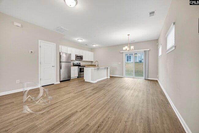 Photo - 21 Grayson Grove Ct