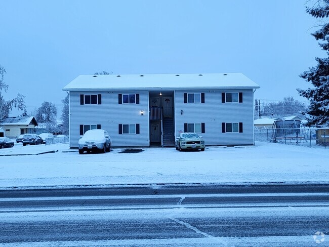 Building Photo - 1927 E Desmet Ave Rental