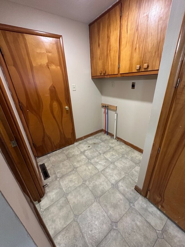 Photo - 3 Bedroom, 1.5 Bathroom Updated House w/ Potential 4th Bedroom