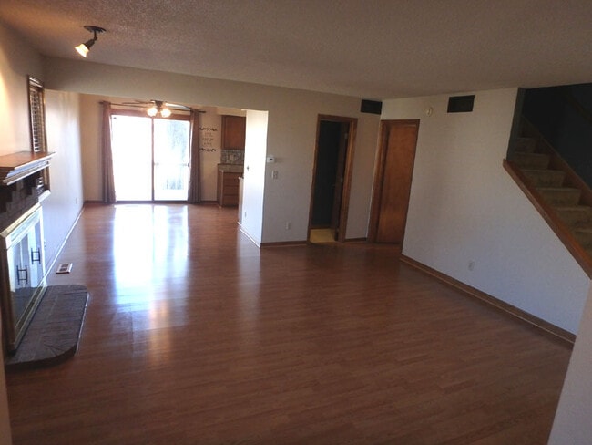 Photo - 3418 SE Walnut Dr