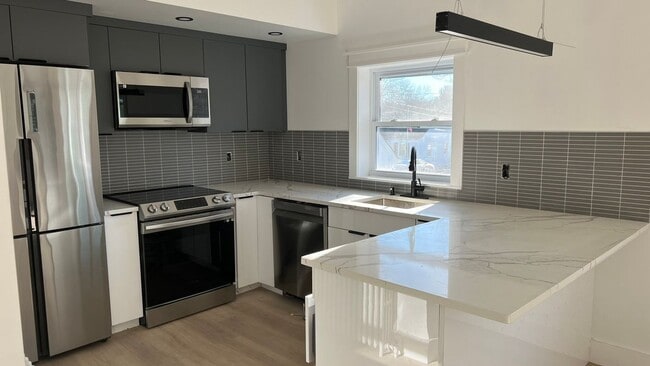 Photo - 58 Caldwell St