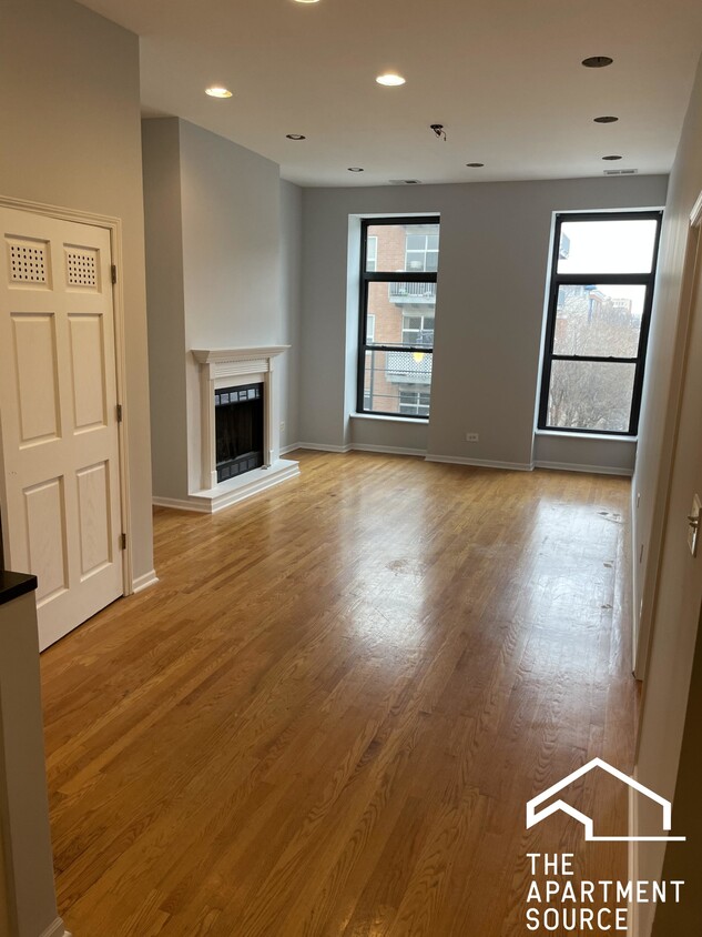 Photo - 1131 W Madison St