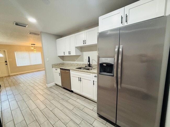 Photo - Come see this beautiful 4 bedroom, 2 bath home for rent near Busch Gardens!