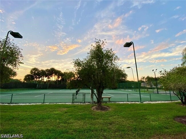 Photo - 25735 Lake Amelia Way Unidad 203