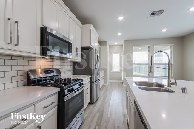 Photo - 15758 Cairnwell Bend Dr