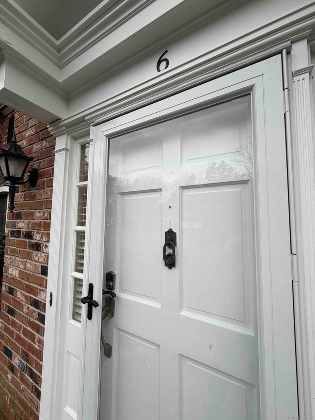 Photo - 6 Tunxis Village Unit 6