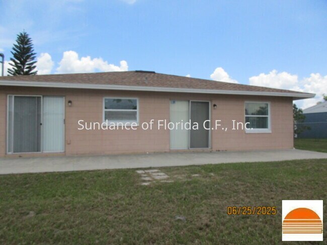 Photo - Fenced Yard Osceola County