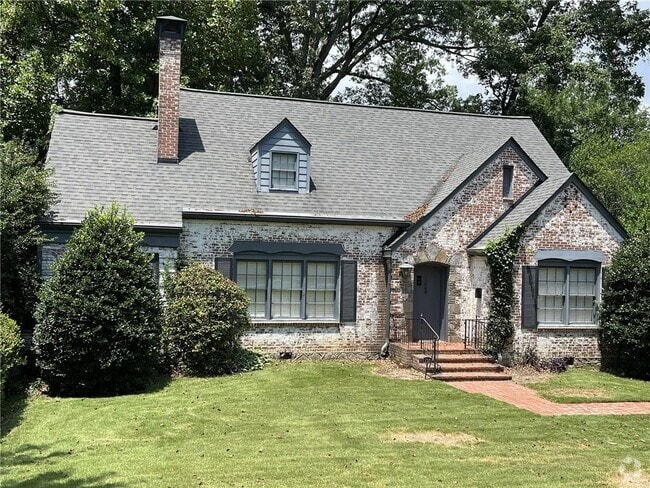 Building Photo - 250 Brighton Rd NE Rental