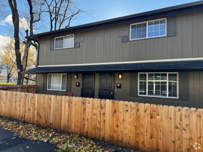 Building Photo - Renovated Two Story Home