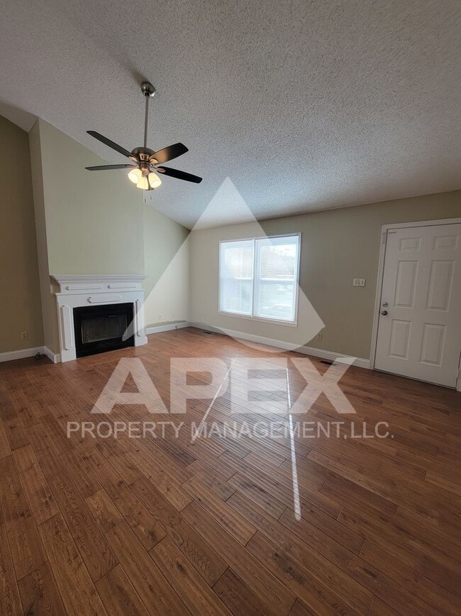 Photo - Beautiful 3Bd – 2Ba Single Family home on culdesac w/2 Car Garage in Powell off Emory Road!