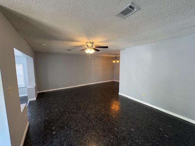 Photo - 333 Edge Ave