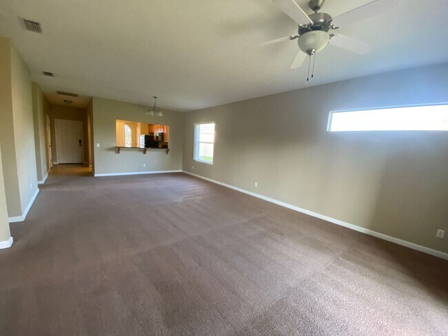 Photo - Cozy 3 Bed/2 Bath Home, Centrally Located in a Quiet Cul-de-Sac! *1/2 OFF Security Deposit for Ac...